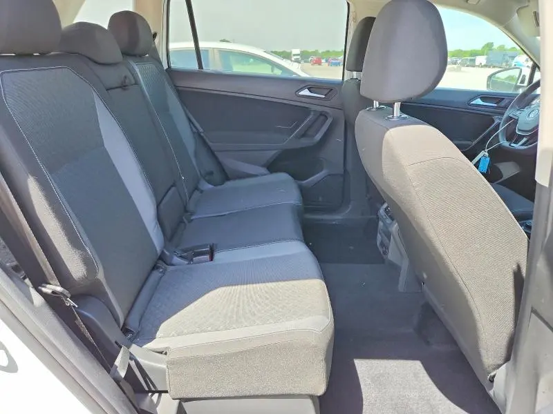 2021 VOLKSWAGEN TIGUAN S  