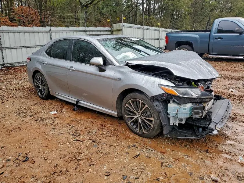 2018 TOYOTA CAMRY HYBRID  