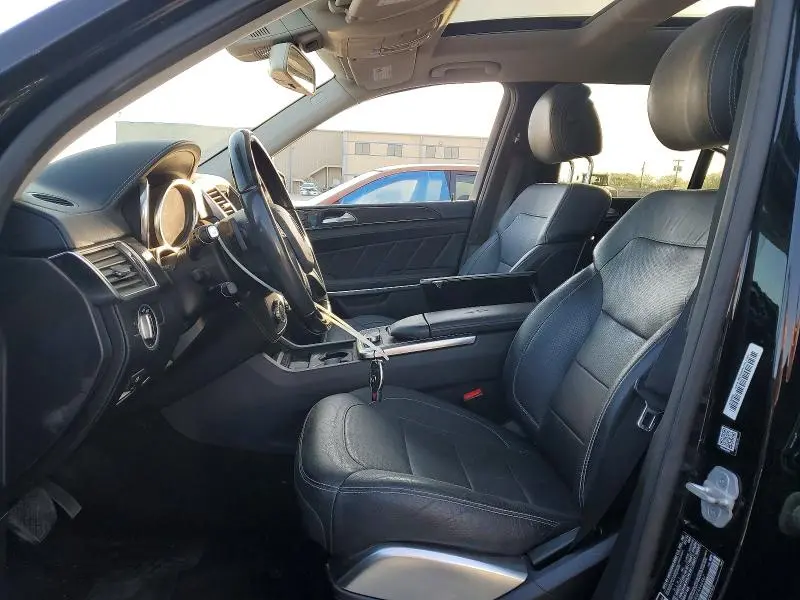 2015 MERCEDES-BENZ GL 550 4MATIC  
