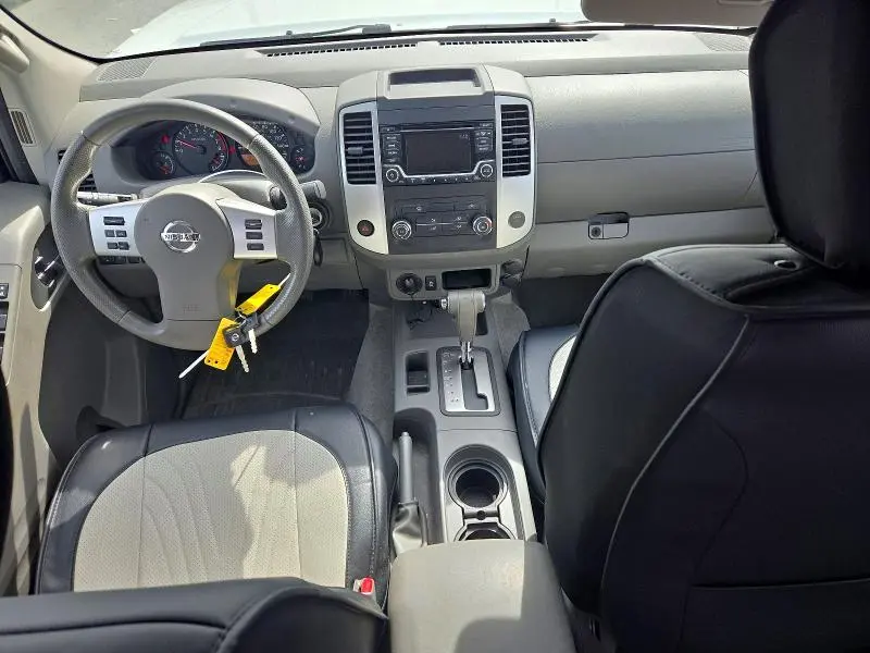 2016 NISSAN FRONTIER SV  