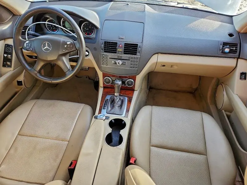 2010 MERCEDES-BENZ C 300  