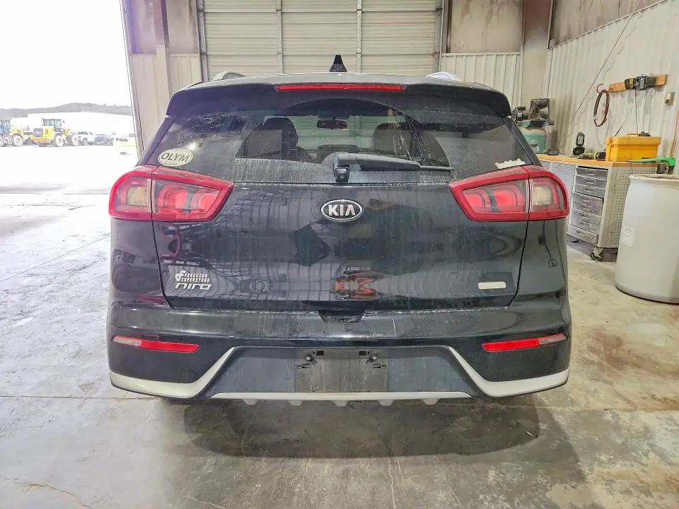 2019 KIA NIRO LX  