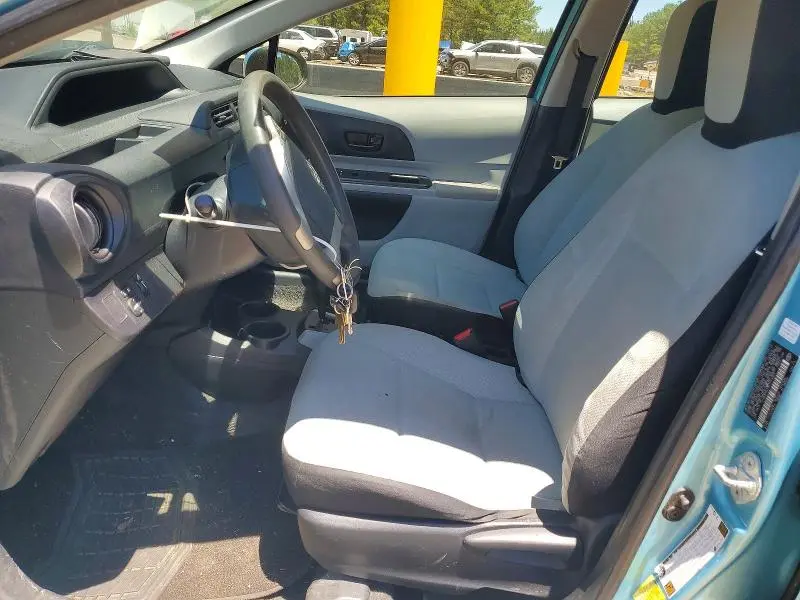2012 TOYOTA PRIUS C ONE  