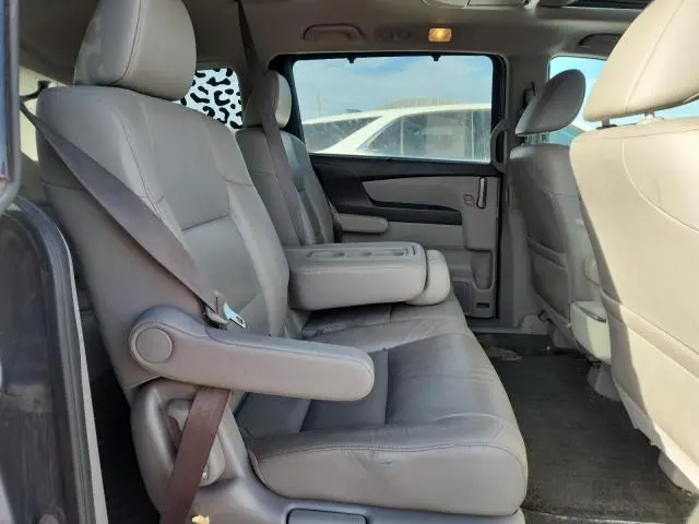 2011 HONDA ODYSSEY TOURING  