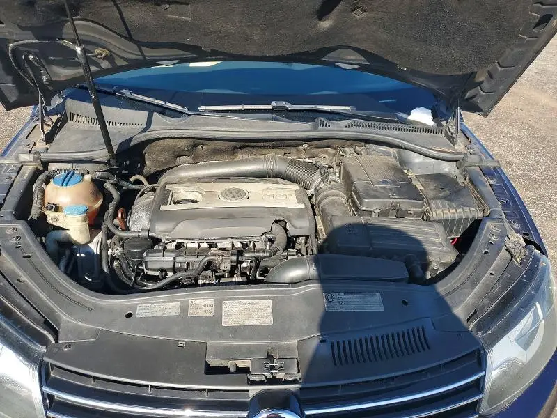 2012 VOLKSWAGEN EOS KOMFORT  