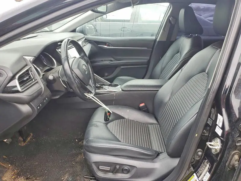2019 TOYOTA CAMRY   