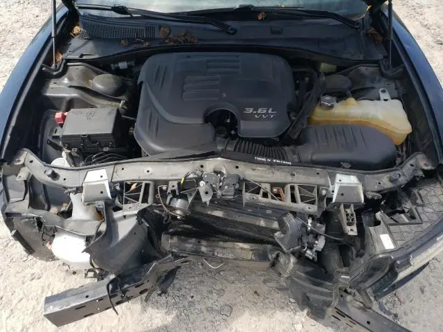 2019 DODGE CHARGER SXT  