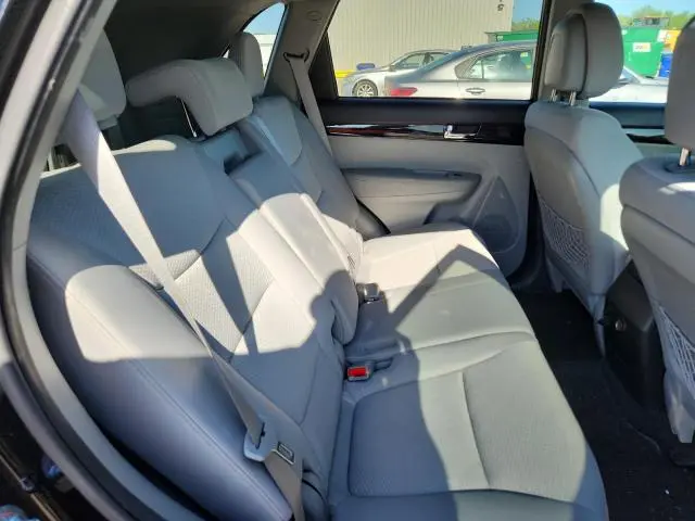 2013 KIA SORENTO LX  