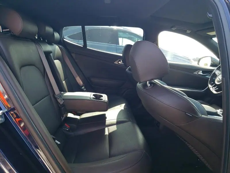 2020 KIA STINGER GT  