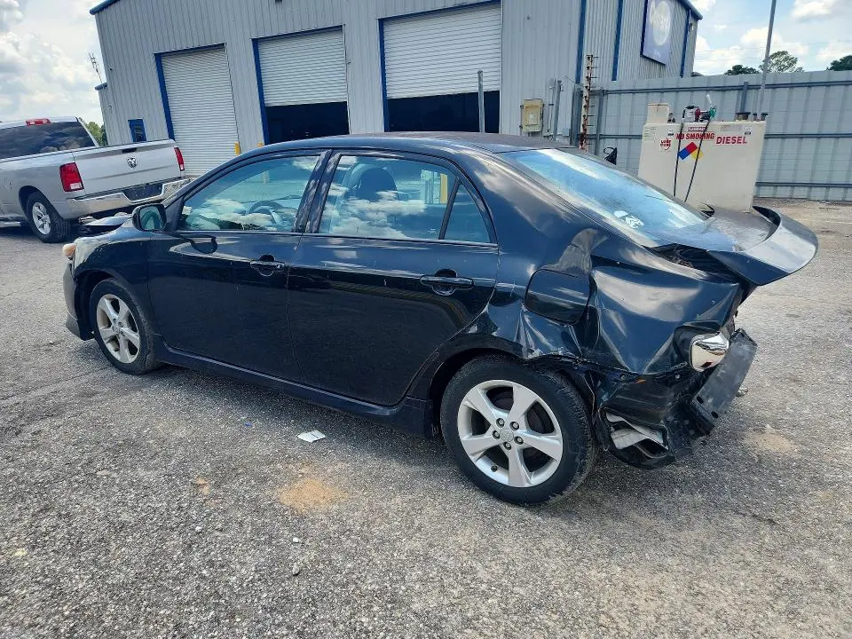 2011 TOYOTA COROLLA   