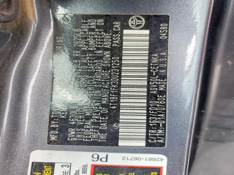 2013 TOYOTA CAMRY LE  