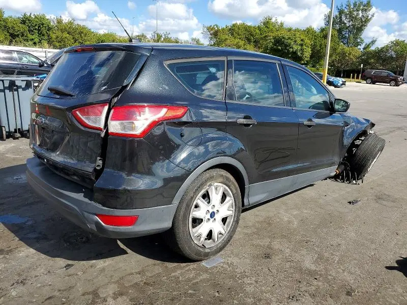 2015 FORD ESCAPE S  