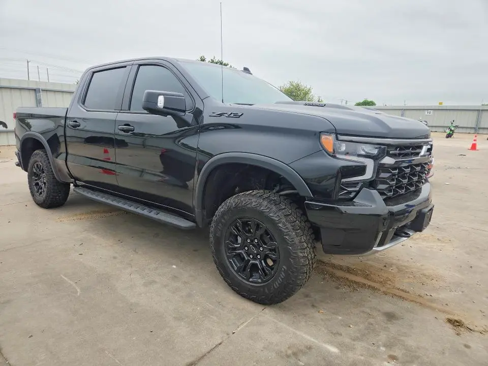 2026 CHEVROLET SILVERADO K1500 ZR2  