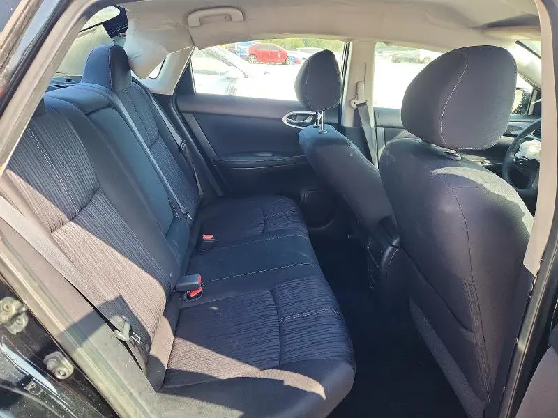 2018 NISSAN SENTRA SV  