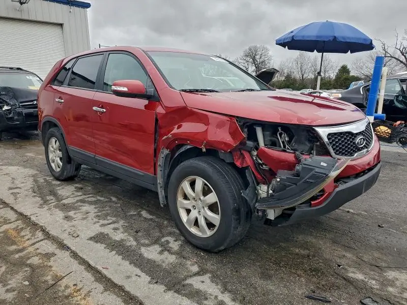 2011 KIA SORENTO BASE  