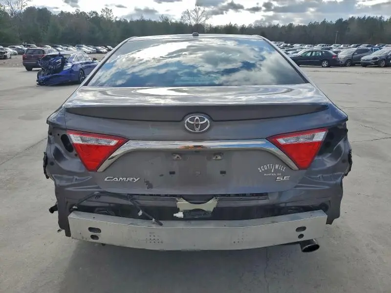 2017 TOYOTA CAMRY LE  