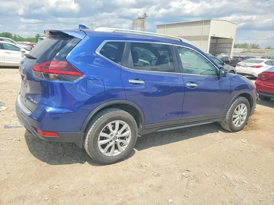2018 NISSAN ROGUE SV  