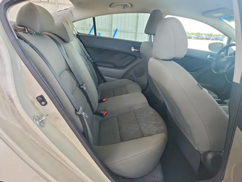 2014 KIA FORTE LX  