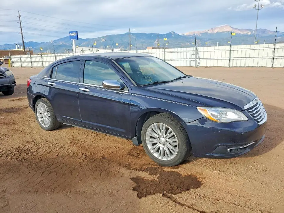 2011 CHRYSLER 200 LIMITED  
