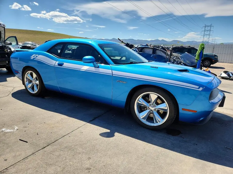 2015 DODGE CHALLENGER SXT PLUS  
