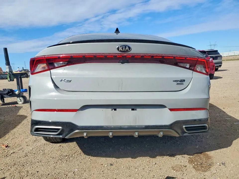 2021 KIA K5   