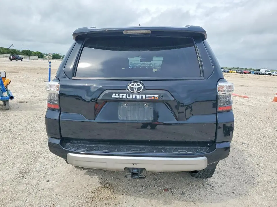 2020 TOYOTA 4RUNNER TRD OFF-ROAD PREMIUM  