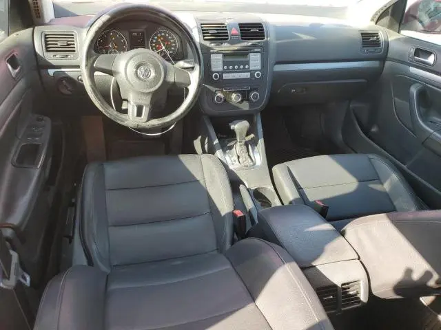 2010 VOLKSWAGEN JETTA LIMITED  