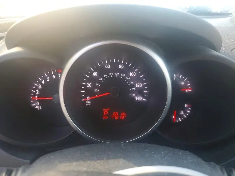 2013 KIA SOUL +  