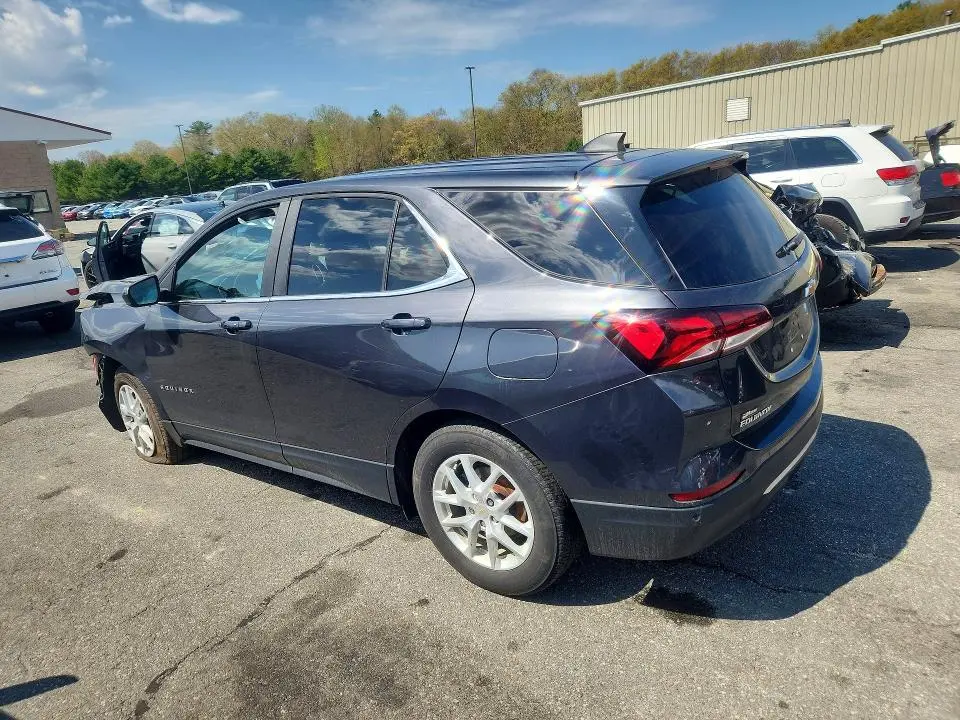 2022 CHEVROLET EQUINOX LT  
