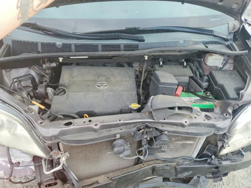 2012 TOYOTA SIENNA XLE 8-PASSENGER  