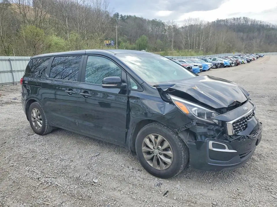 2021 KIA SEDONA LX  