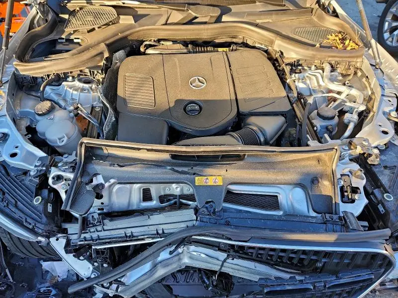 2025 MERCEDES-BENZ GLC 300 4MATIC  