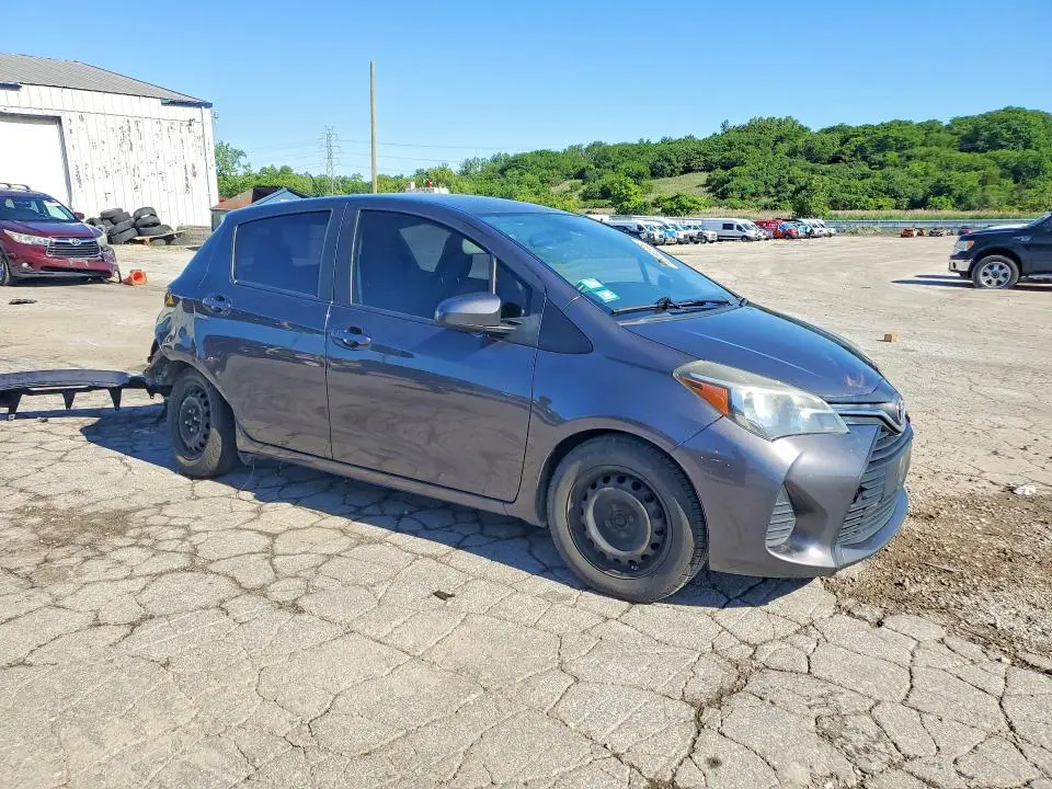 2015 TOYOTA YARIS 5-DOOR L  