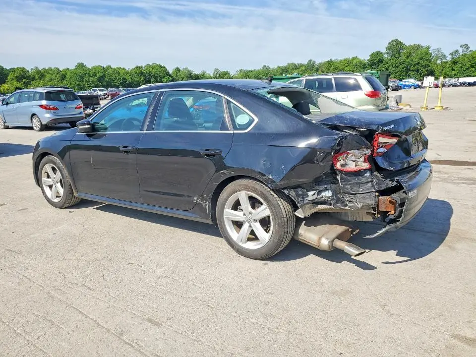 2013 VOLKSWAGEN PASSAT SE  