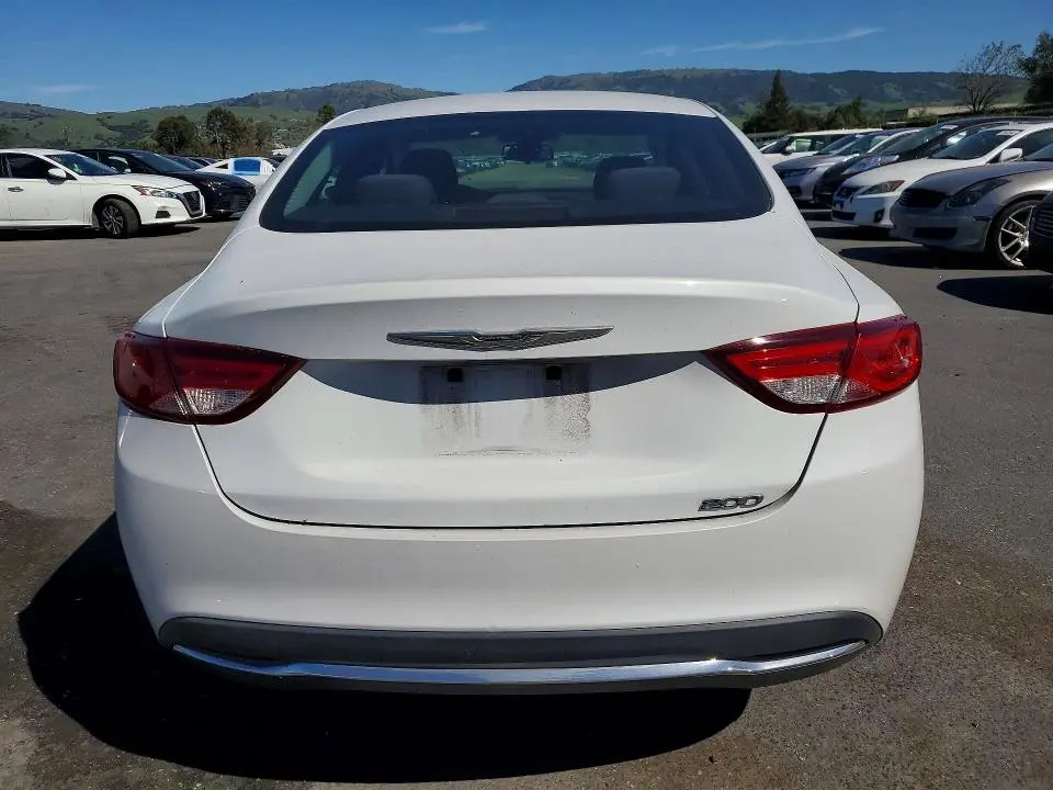 2015 CHRYSLER 200 LIMITED  