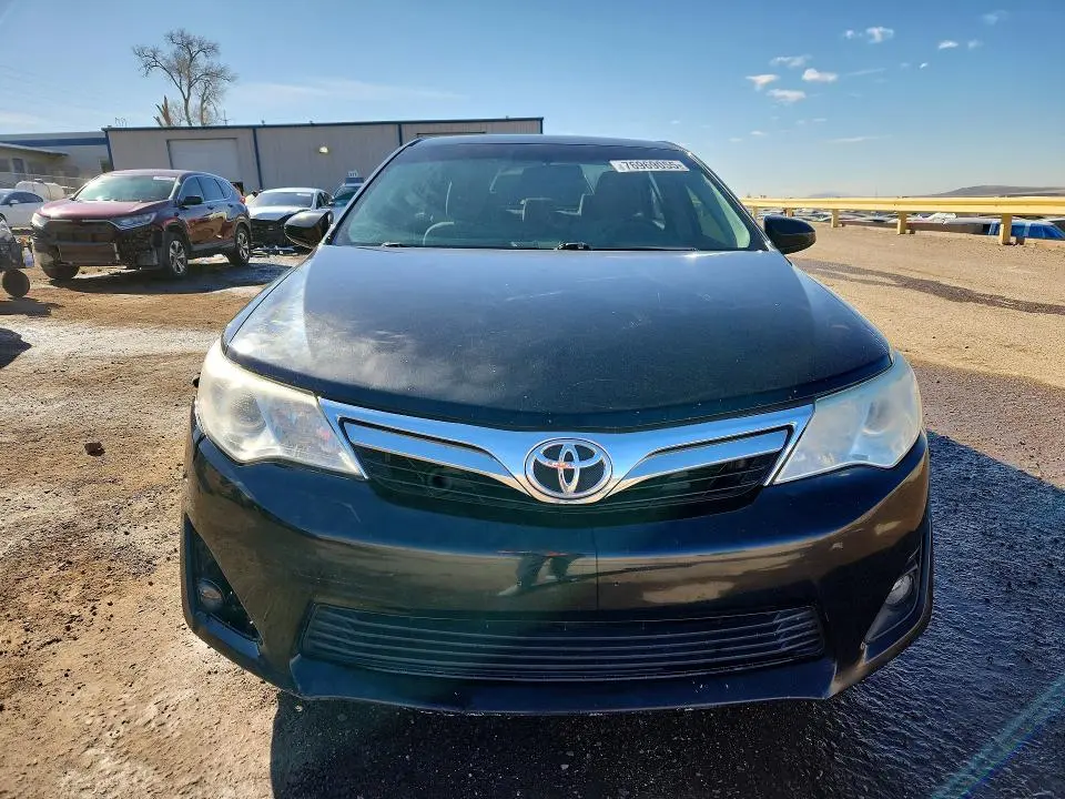2013 TOYOTA CAMRY LE  
