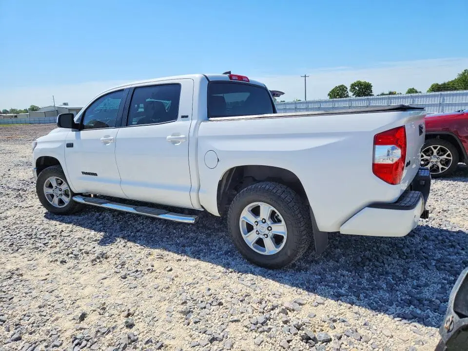 2021 TOYOTA TUNDRA SR5  