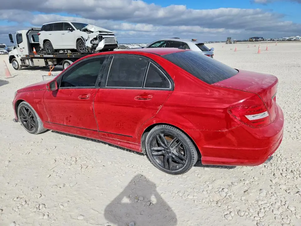 2014 MERCEDES-BENZ C 250  