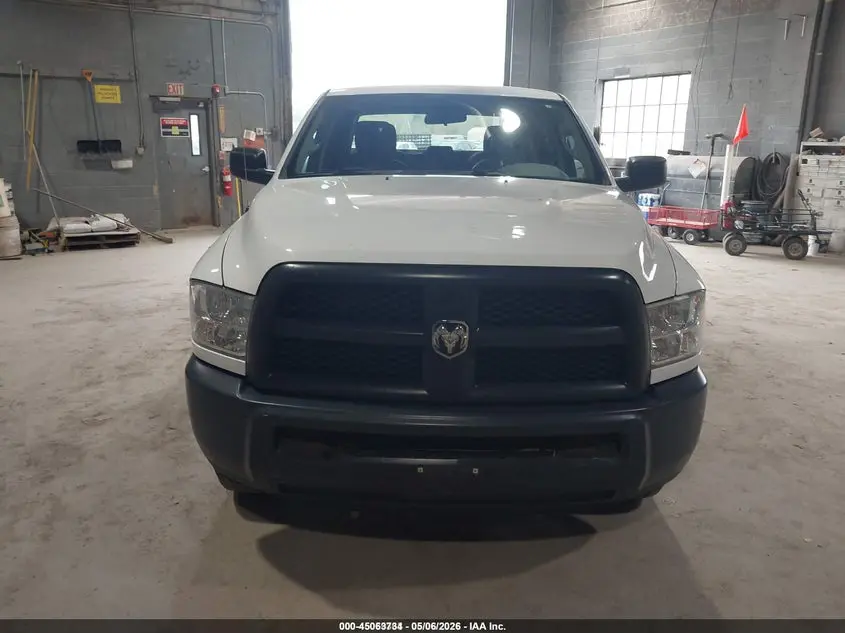 2017 RAM 2500 TRADESMAN  4X2 8' BOX