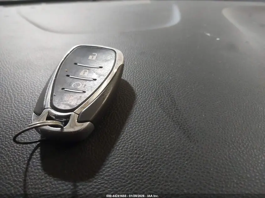 2020 CHEVROLET TRAX AWD LT