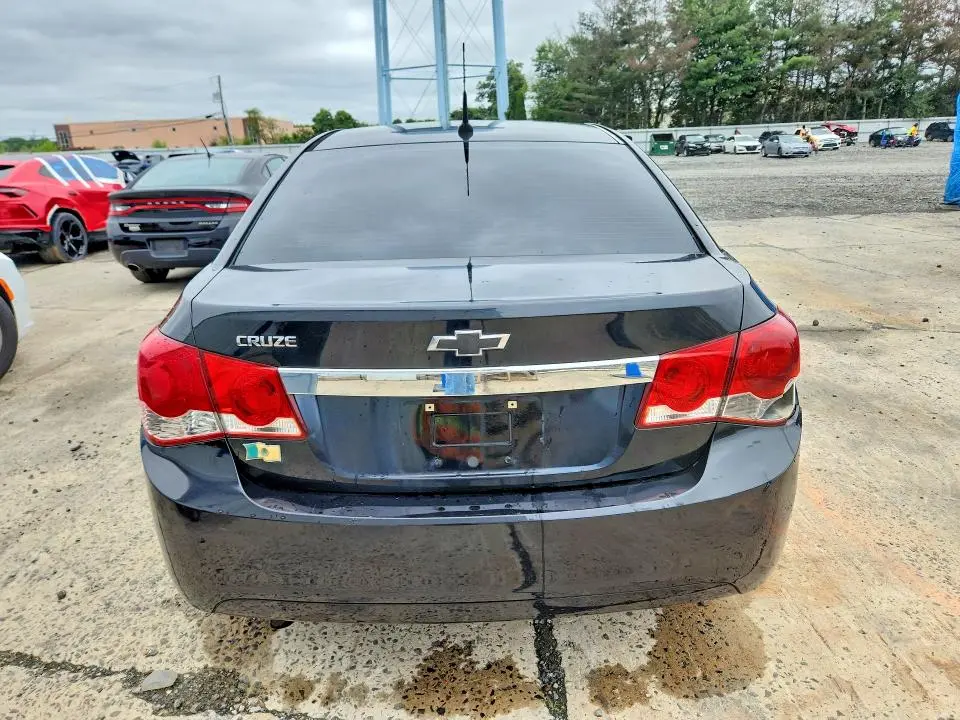 2012 CHEVROLET CRUZE LS  
