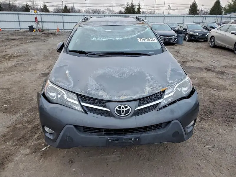 2015 TOYOTA RAV4   
