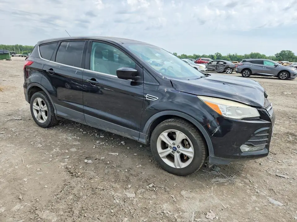 2013 FORD ESCAPE SE  