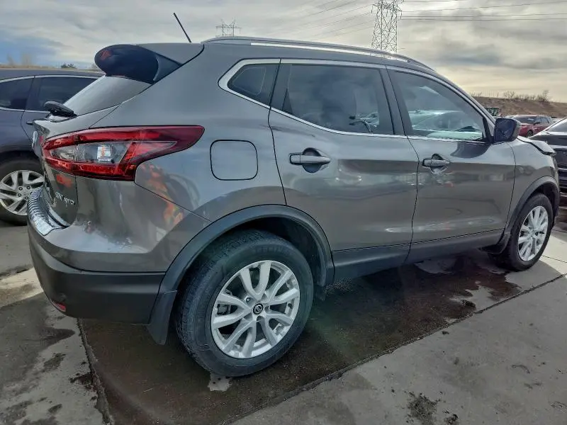 2021 NISSAN ROGUE SPORT SV  