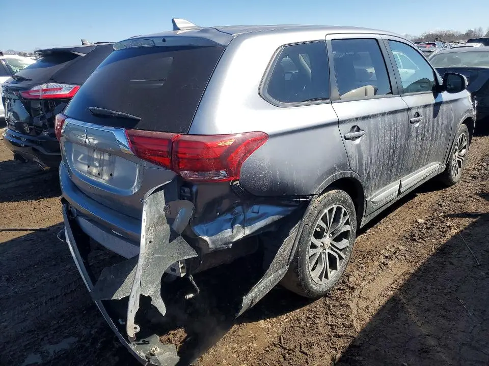2017 MITSUBISHI OUTLANDER SE  