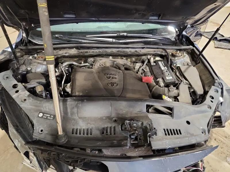 2019 TOYOTA AVALON XSE  