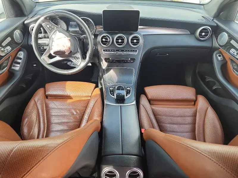 2017 MERCEDES-BENZ GLC 300 4MATIC  