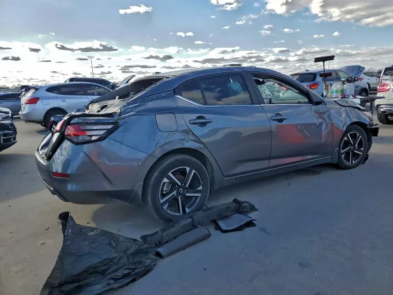 2025 NISSAN SENTRA SV  