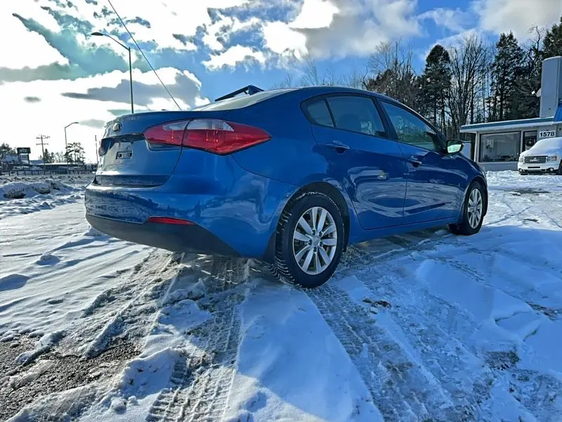 2015 KIA FORTE LX  