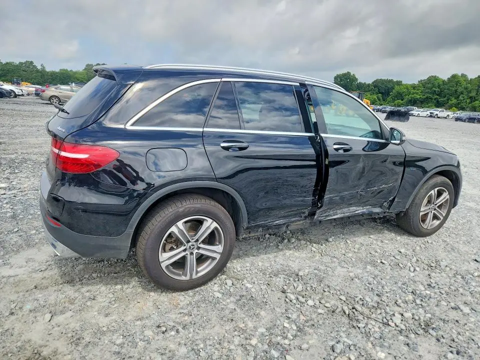 2019 MERCEDES-BENZ GLC 350E  